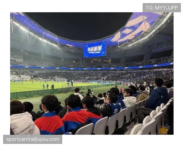 上海申花近来状态稳步回暖，比赛节奏控制与攻防转换有所改善
